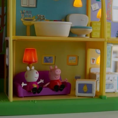 Hasbro Peppa Pig Peppas Tag- Und Nacht-Haus – Bild 3
