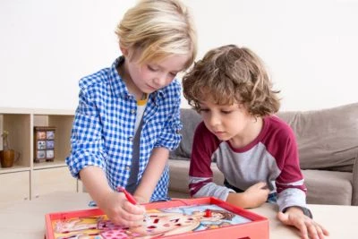 Hasbro Gaming Doktor Bibber Spiel – Bild 5