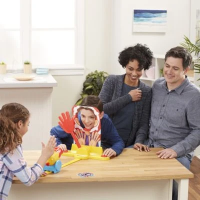 Hasbro Gaming Pie Face Kanone – Bild 3