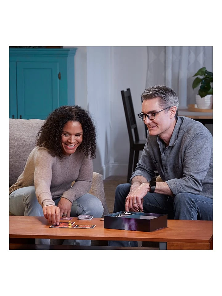 Hasbro Aktionsspiel "Cluedo" - Ab 10 Jahren – Bild 5