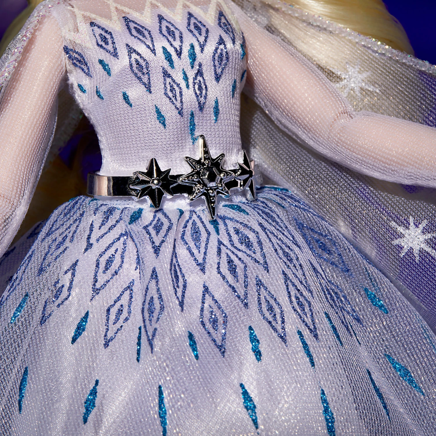 Hasbro Disney Prinzessin Style Serie Weihnachtsedition Elsa – Bild 9